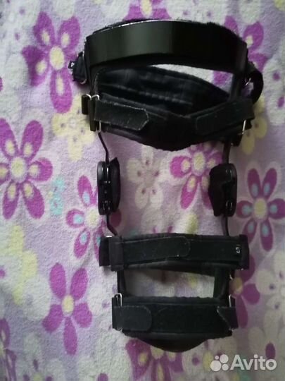 Массажер молекулаОртез на коленный сустав Orlett P