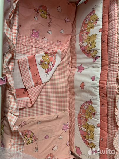 Бортики в кроватку, одеяло, подушка, балдахин