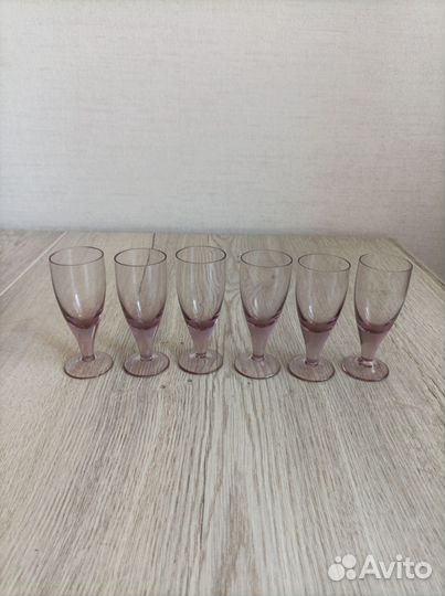 Рюмка на ножке СССР цветное стекло