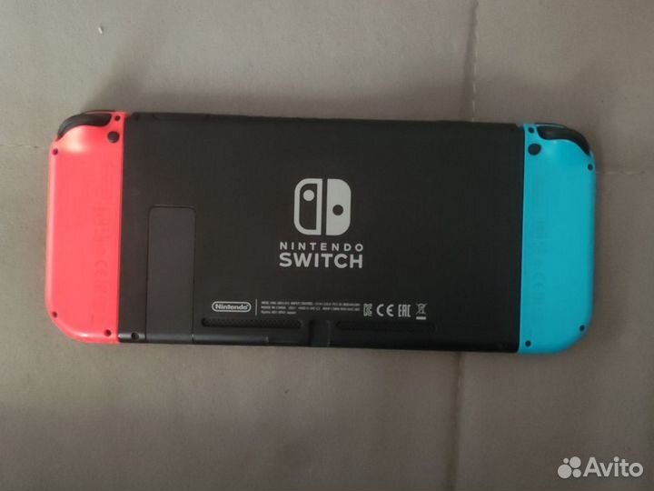 Портативная игровая приставка nintendo switch