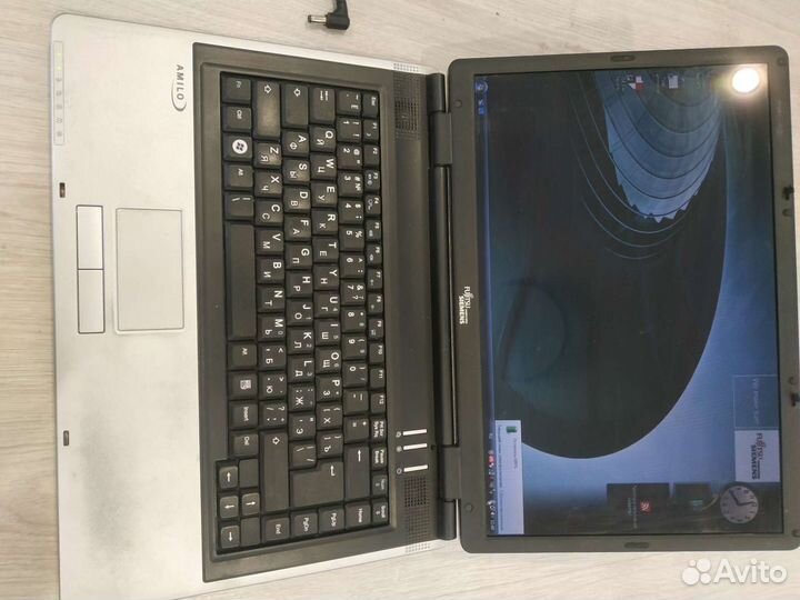 Ноутбук Fujitsu Siemens amilo Pa 2510