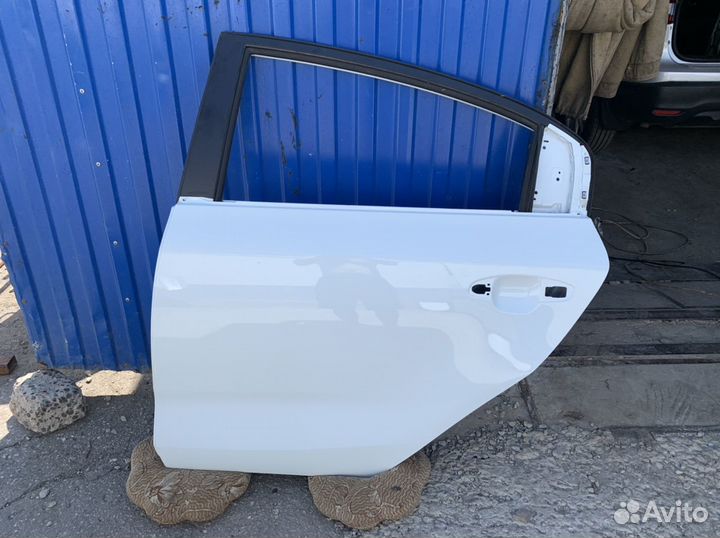 Дверь передняя левая Kia Rio 4 Оригинал