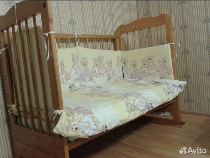 Бортики в кроватку