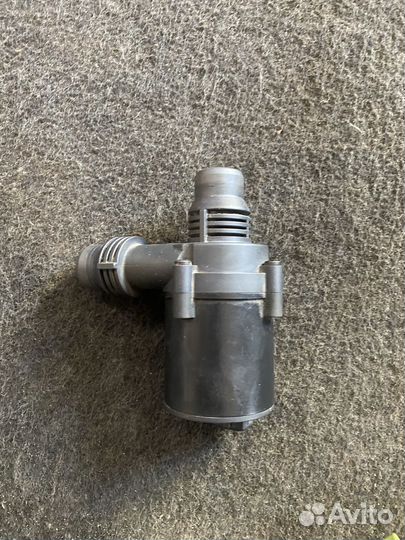 Дополнительная водяная попма N62B44 BMW e63 e70