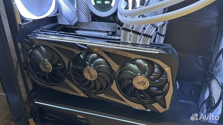 Видеокарта Asus Strix RTX3090 OC
