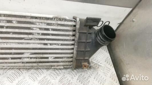 Радиатор интеркуллера volvo V70 3 (KBG04KC01)