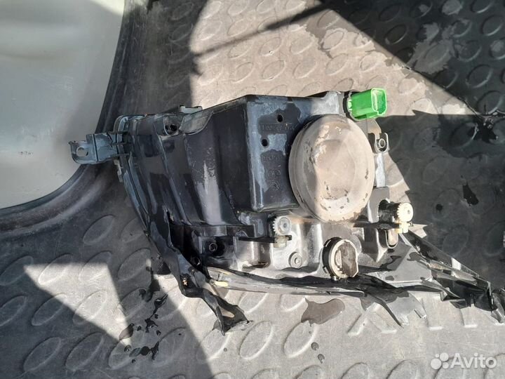 Фары Ford Transit