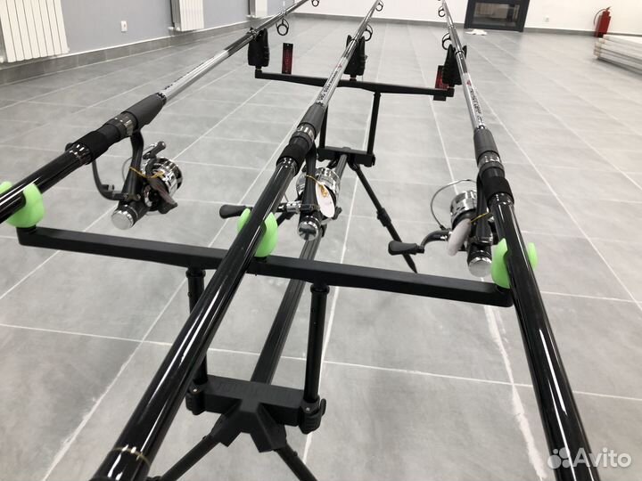 Карповый набор на 3 уд с род подом и сигналками