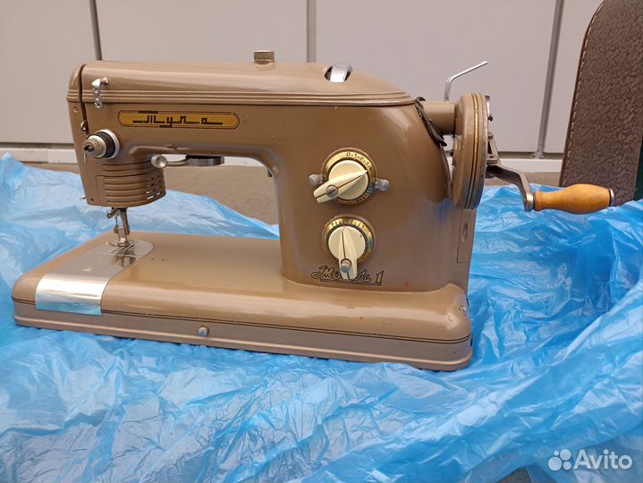 Швейная машинка Тула 1 с ручным приводом на века
