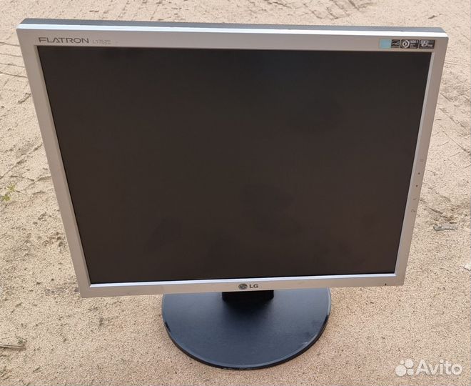 Монитор LG