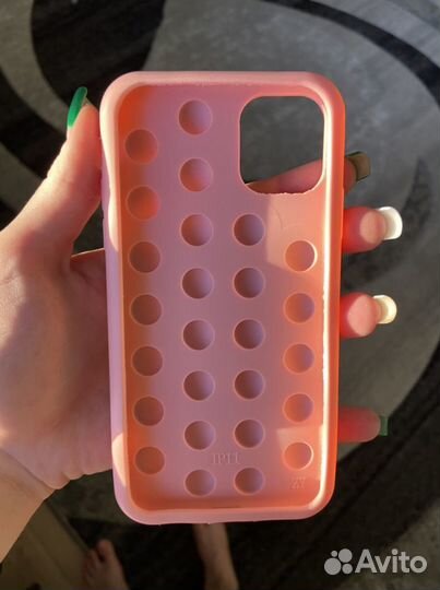 Чехол на iPhone 11