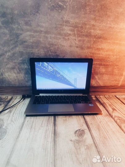 Компактный Ноутбук Asus Сенсорный/12.5 HD/Core i3
