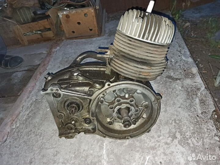 Двигатель мотороллера, турист