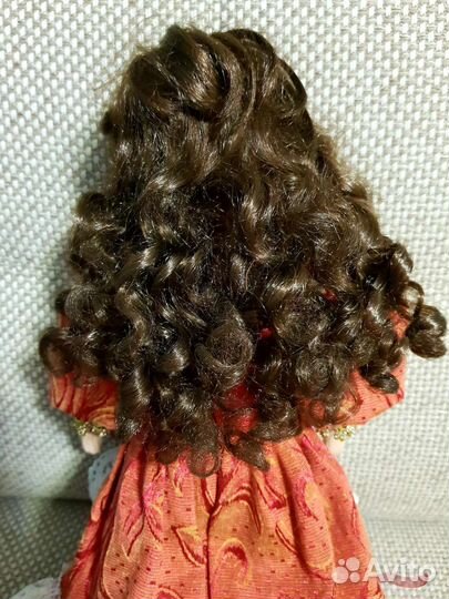 Куклы фарфоровые