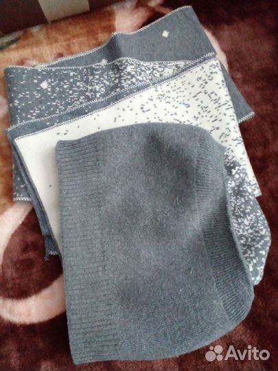 Шапка с шарфом