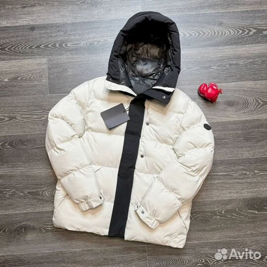 Зимние куртки Moncler