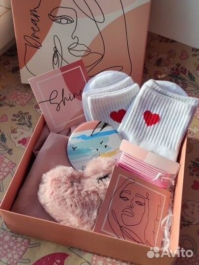 Женский подарочный набор на 8 марта