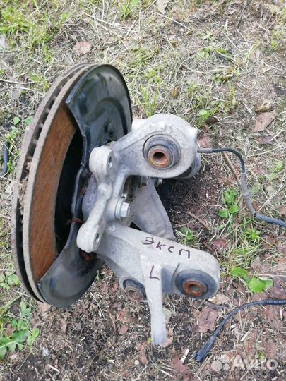 Ford Explorer 5 цапфа задняя