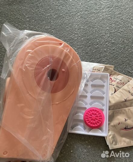 Манекен для наращивания ресниц