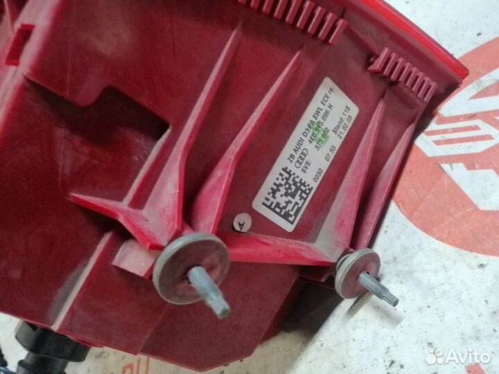 Фонарь задний правый Audi A8 D3 4E BVJ 2008