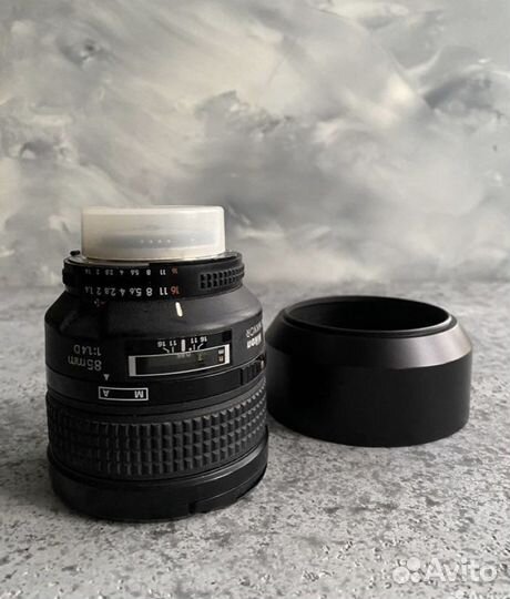 Объектив Nikkor 85мм f1.4D