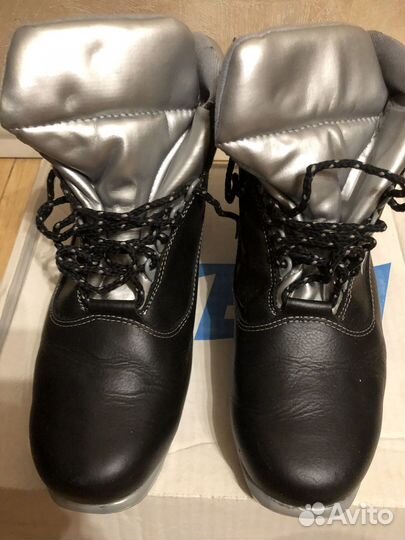 Мужские лыжные ботинки atemi