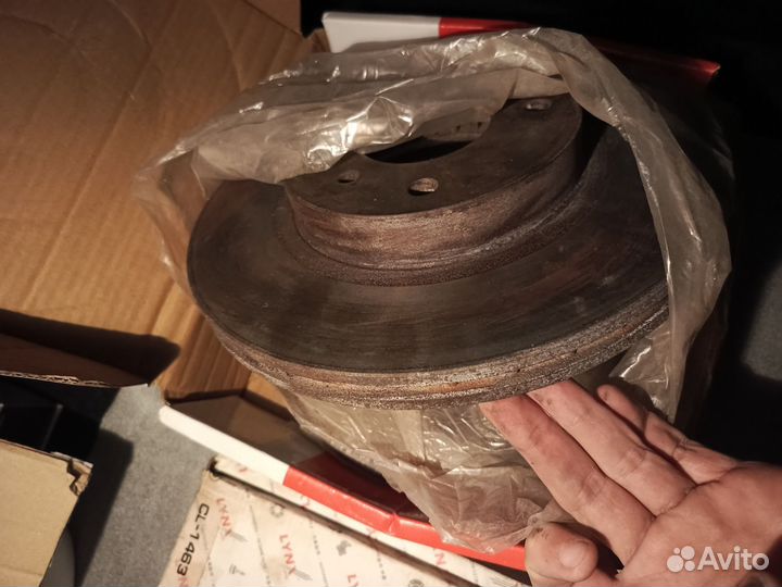 Передние тормозные диски