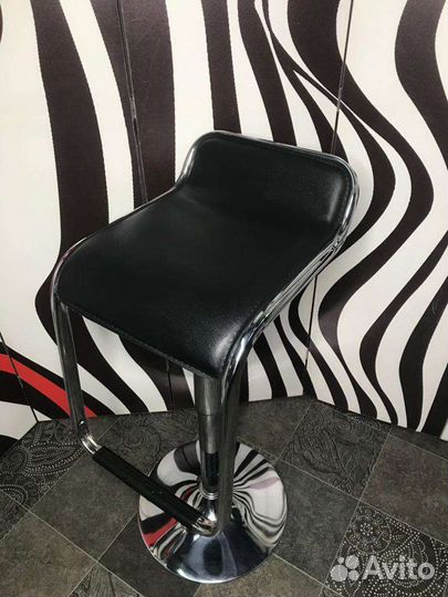 Барный стул