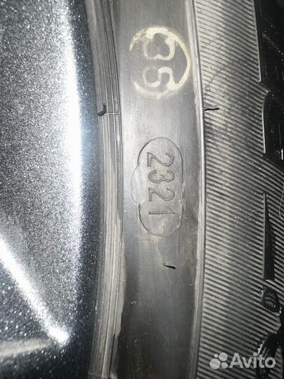 Зимняя резина 215/65R16 с дисками