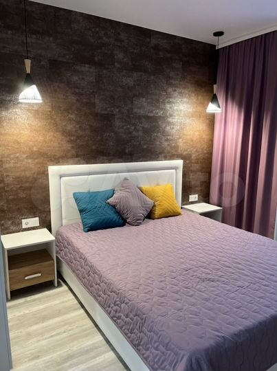 2-к. квартира, 53 м², 2/5 эт.