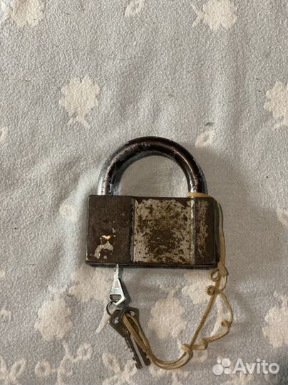 Замок гаражный навесной