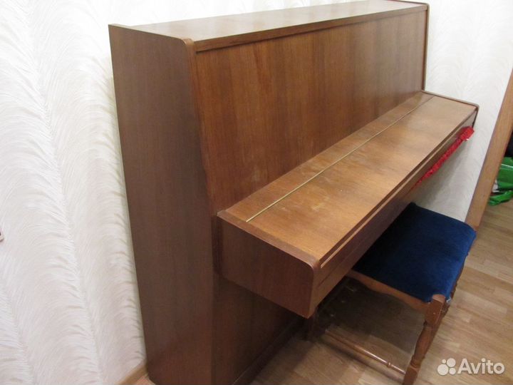 Пианино Petrof