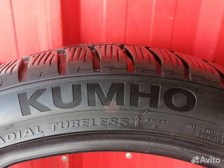 Kumho WinterCraft KW27 235/40 R19