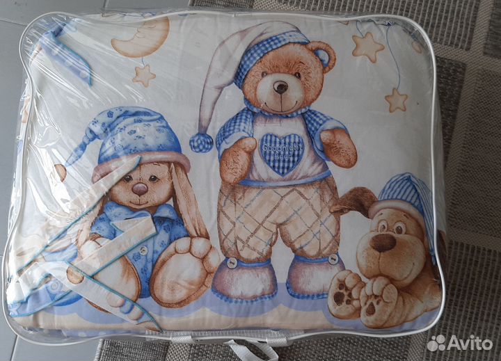 Набор в детскую кроватку 7 предметов 