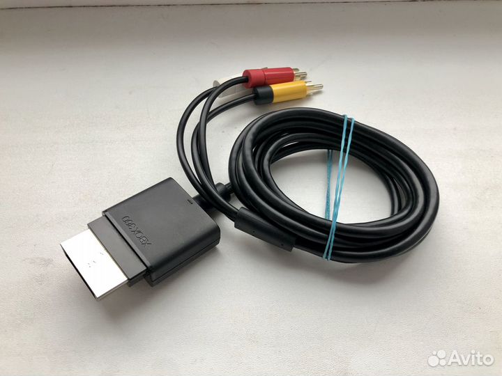 AV кабель для подключения к тв Xbox 360