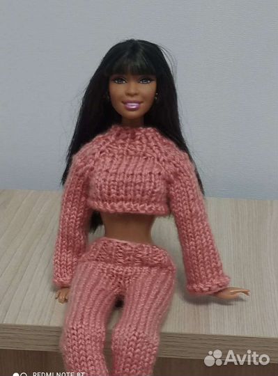 Комплект одежды для куклы Барби
