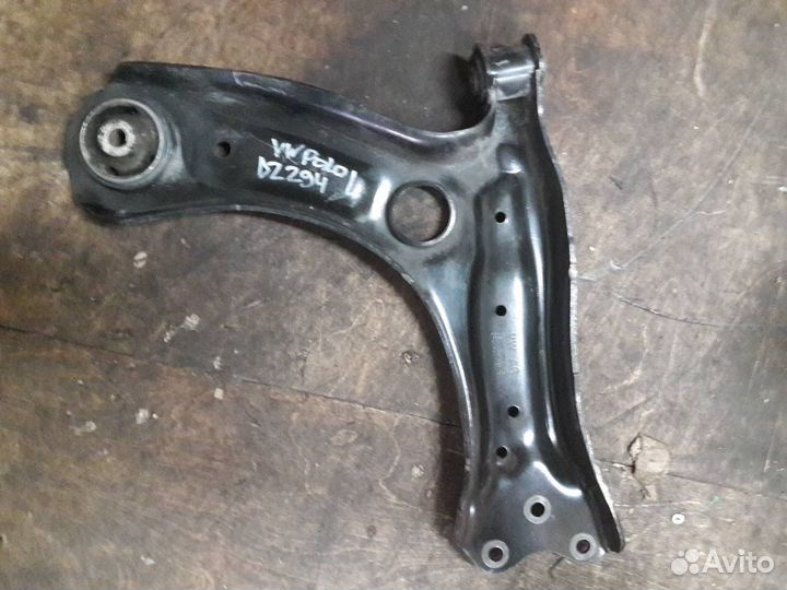 Передние рычаги Volkswagen Polo