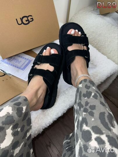 Сандали UGG Classic