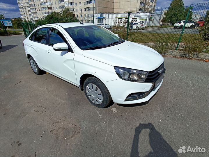 LADA Vesta 1.6 МТ, 2020, 140 000 км