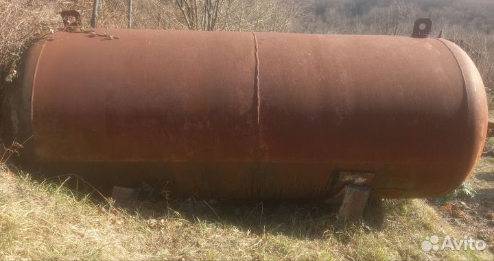 Емкость для воды металлическая бу