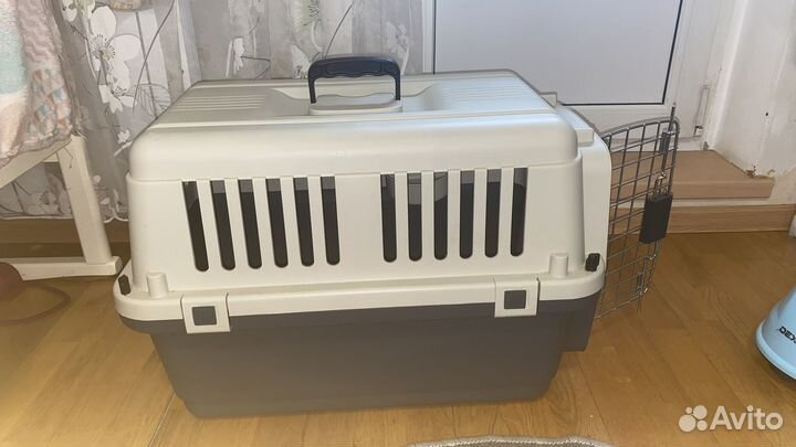 Клетка для перевозки собак и кошек