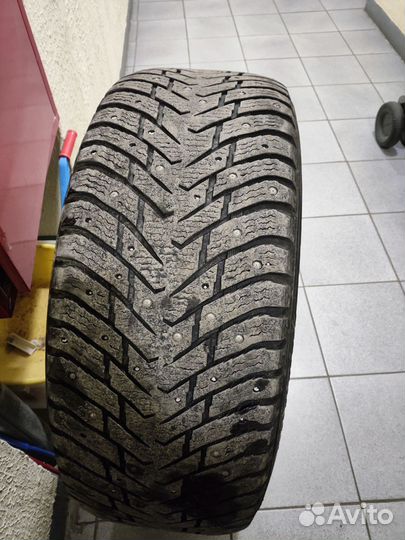 Nokian Tyres Hakkapeliitta 8 SUV 285/65 R17 116T