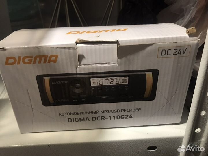 Магнитола digma DCR 110G24