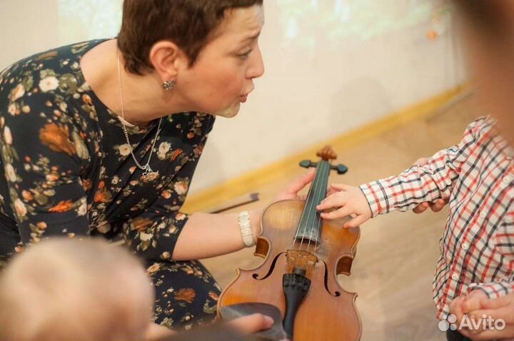 Музыкант на мероприятие