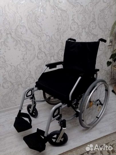 Коляска инвалидная