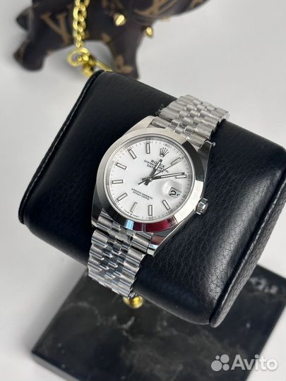 Часы Rolex Datejust White Dial