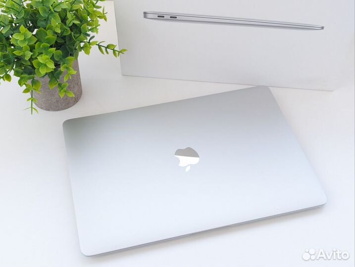 Apple MacBook Air 13 M1 8/256