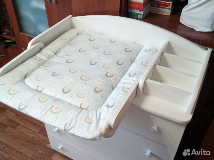 Пеленальный столик комод
