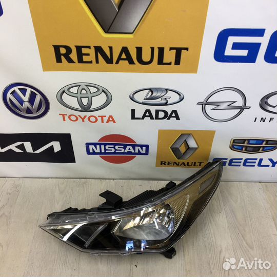 Фара Hyundai solaris 2 Лев