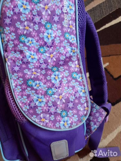Школьный рюкзак для девочки